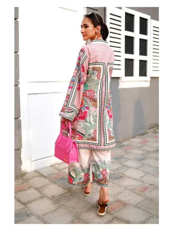 Stylish Pastel Pink Floral Ensemble