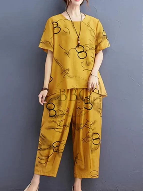 Yellow Black Circle Printed Capri PJ Nightsuit
